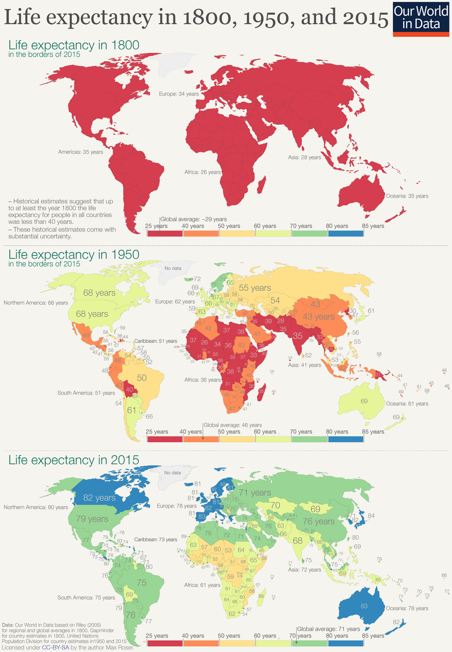 Maps showing life expectancy