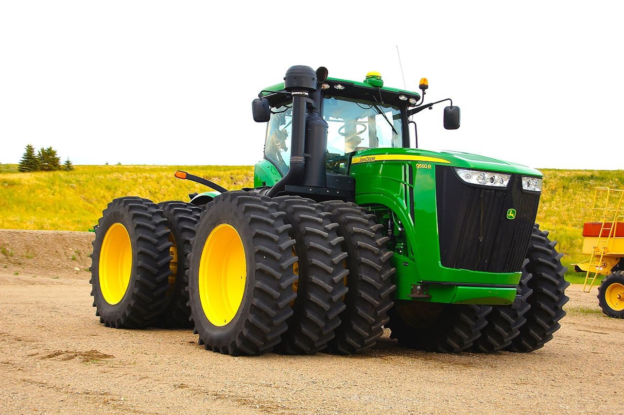 The John Deere 9560R