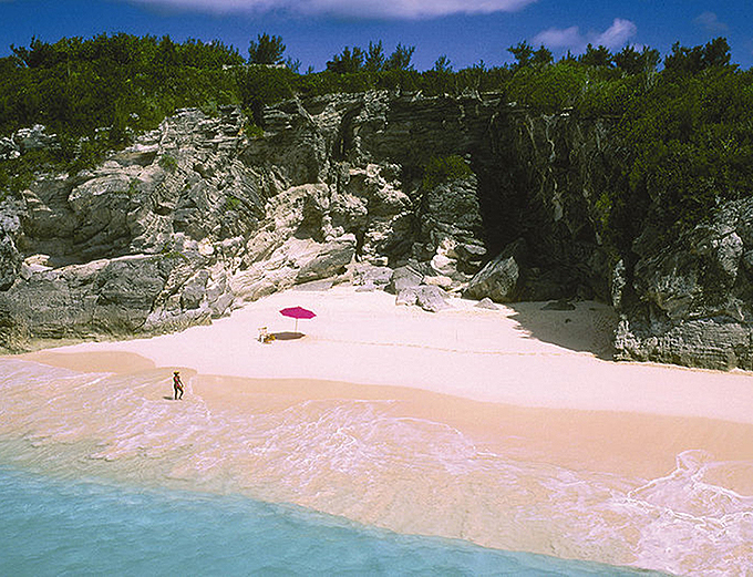 Bermuda’s pink sand beaches 