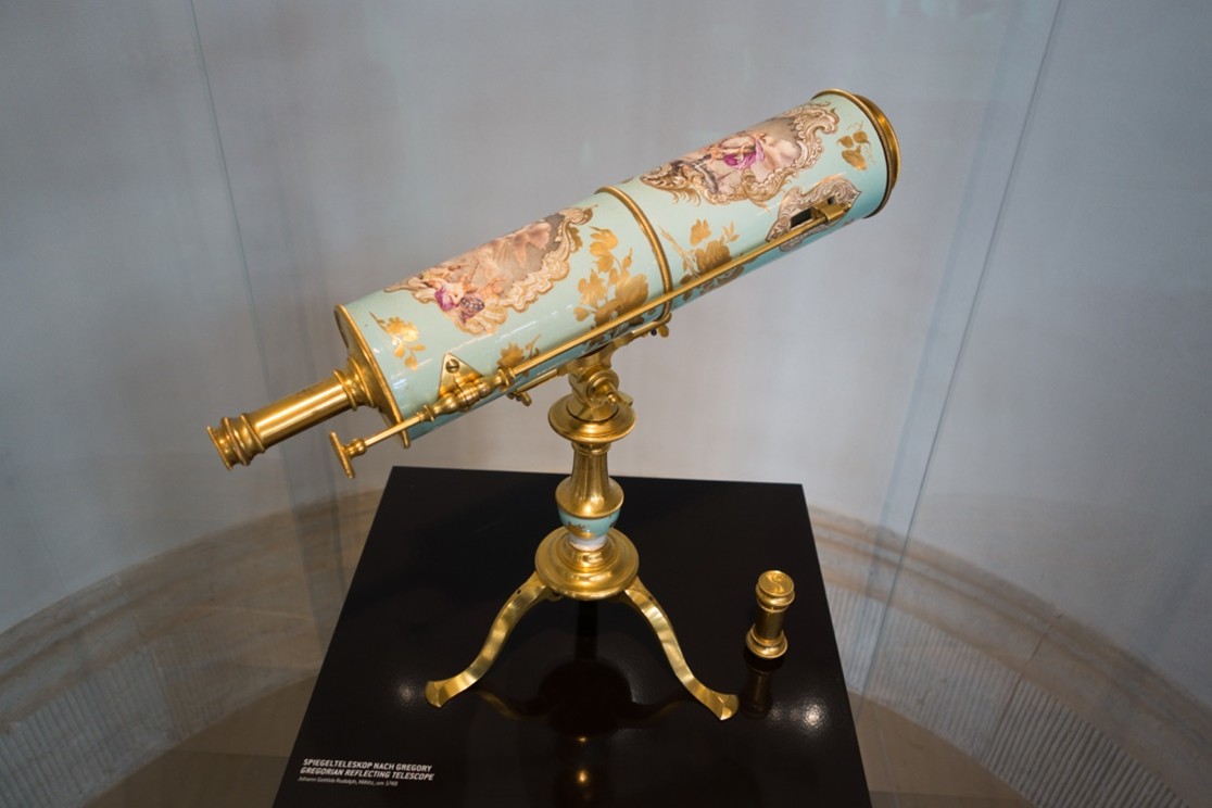Late 1700s telescope