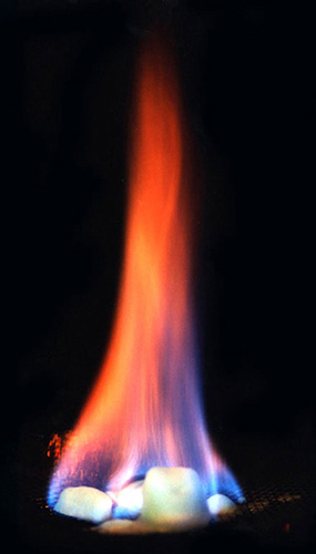 Gas hydrates are ice that burns